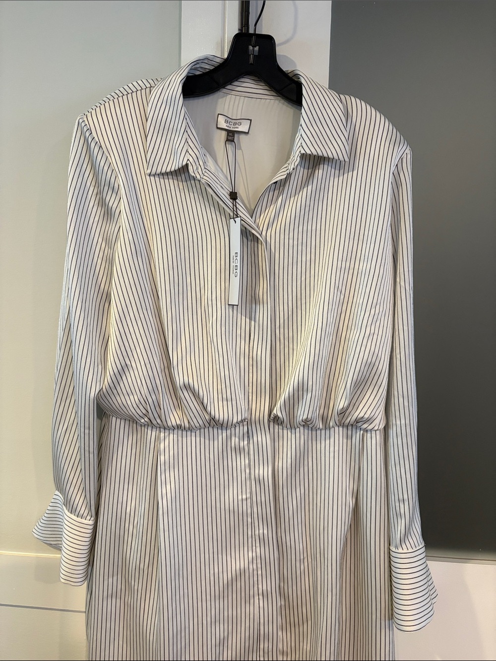 BCBG New York White with Black Pinstripes, Long Sleeve Shirt Dress Size XL NWT - Picture 2 of 9